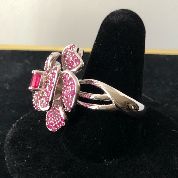 Ruby Ring - Picture 3 of 5